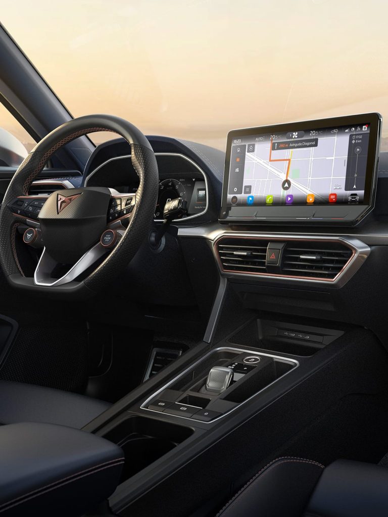 Lancio CUPRA FORMENTOR touchscreen