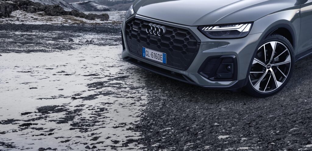 Audi identity black q5